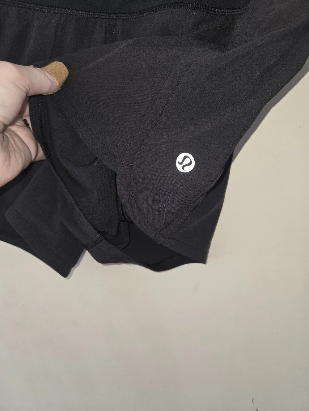 Lululemon Run Tines Short II 4" - Picture 3 of 5